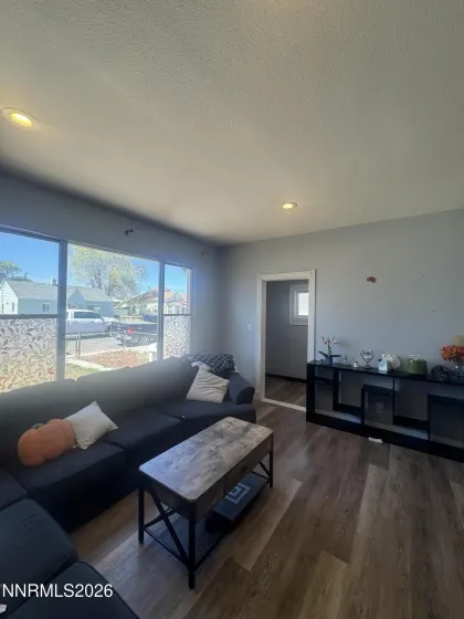 635 Churchill, Fallon, Nevada 89406, 3 Bedrooms Bedrooms, ,2 BathroomsBathrooms,Residential,Residential,Churchill,260003589