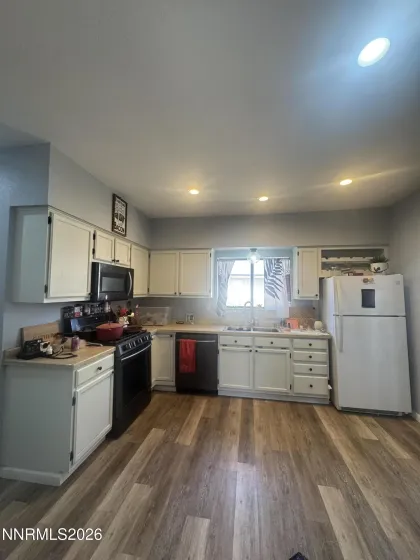 635 Churchill, Fallon, Nevada 89406, 3 Bedrooms Bedrooms, ,2 BathroomsBathrooms,Residential,Residential,Churchill,260003589