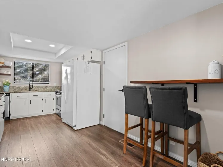 1215 Conway, Reno, Nevada 89503, 3 Bedrooms Bedrooms, ,2 BathroomsBathrooms,Residential,Residential,Conway,260003590