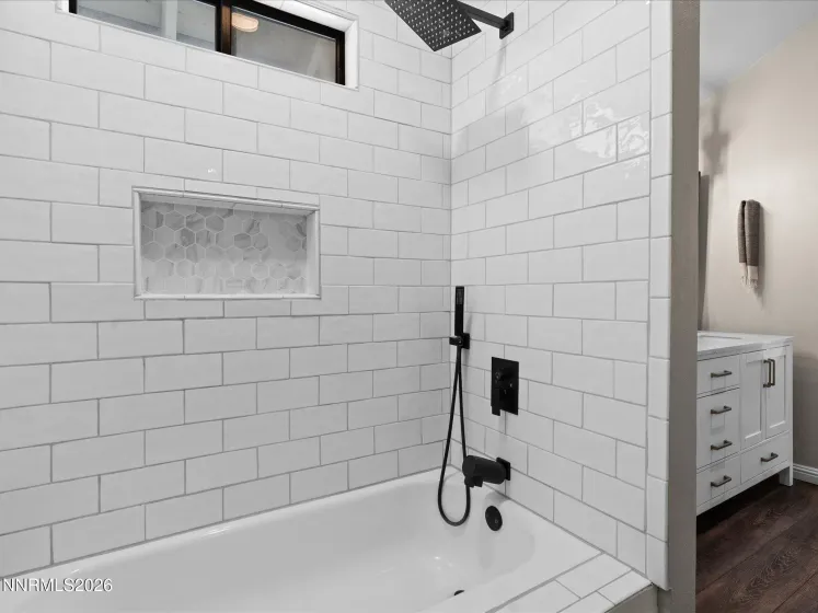 1215 Conway, Reno, Nevada 89503, 3 Bedrooms Bedrooms, ,2 BathroomsBathrooms,Residential,Residential,Conway,260003590