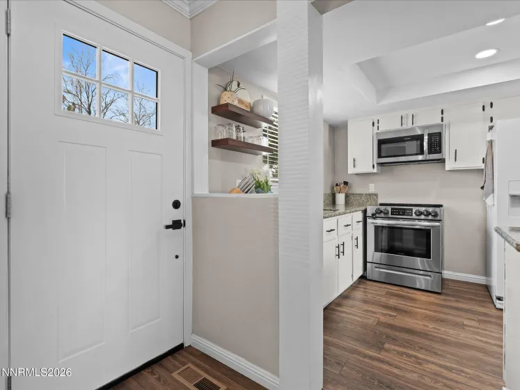 1215 Conway, Reno, Nevada 89503, 3 Bedrooms Bedrooms, ,2 BathroomsBathrooms,Residential,Residential,Conway,260003590