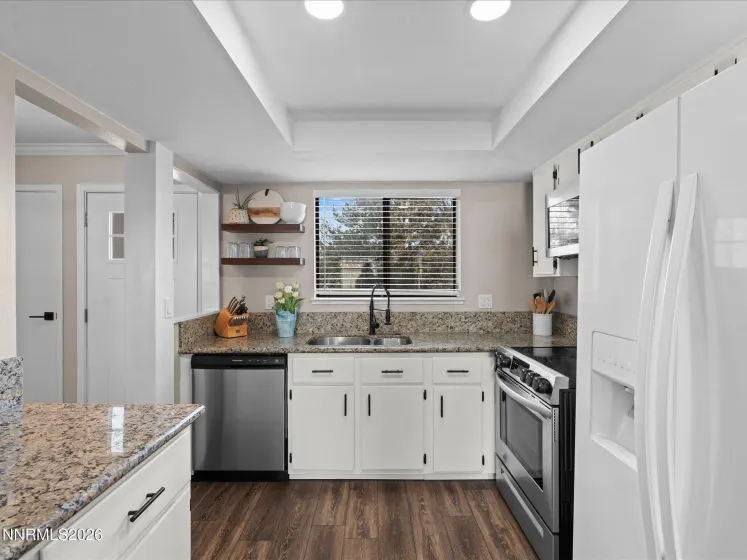 1215 Conway, Reno, Nevada 89503, 3 Bedrooms Bedrooms, ,2 BathroomsBathrooms,Residential,Residential,Conway,260003590