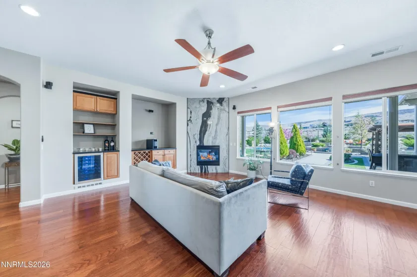 7480 Desert Plains, Sparks, Nevada 89436, 3 Bedrooms Bedrooms, ,2 BathroomsBathrooms,Residential,Residential,Desert Plains,260003595