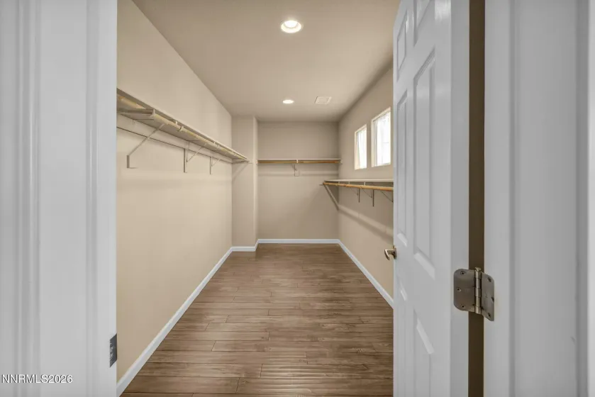 3680 Coastal, Reno, Nevada 89512, 4 Bedrooms Bedrooms, ,3 BathroomsBathrooms,Residential Lease,Manufactured,Coastal,260003596