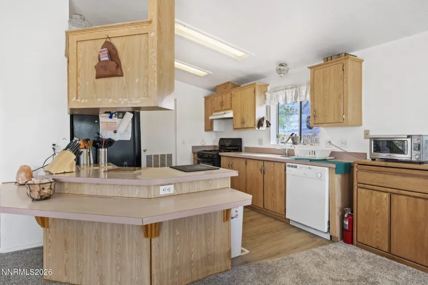 1850 10th, Silver Springs, Nevada 89429, 3 Bedrooms Bedrooms, ,2 BathroomsBathrooms,Residential,Residential,10th,260003597