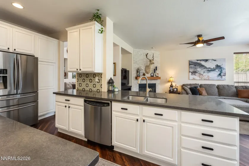 421 Alysheba, Reno, Nevada 89521, 5 Bedrooms Bedrooms, ,3 BathroomsBathrooms,Residential,Residential,Alysheba,260003602