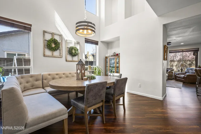 421 Alysheba, Reno, Nevada 89521, 5 Bedrooms Bedrooms, ,3 BathroomsBathrooms,Residential,Residential,Alysheba,260003602