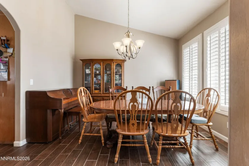 1140 Country Club, Minden, Nevada 89423, 5 Bedrooms Bedrooms, ,4 BathroomsBathrooms,Residential,Residential,Country Club,260003603