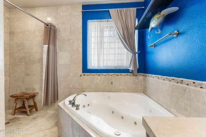 1140 Country Club, Minden, Nevada 89423, 5 Bedrooms Bedrooms, ,4 BathroomsBathrooms,Residential,Residential,Country Club,260003603