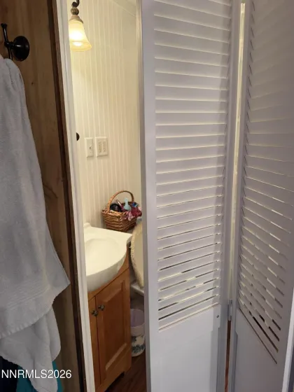 100 Larson, Round Mountain, Nevada 89045, 2 Bedrooms Bedrooms, ,2 BathroomsBathrooms,Residential,Residential,Larson,260003604