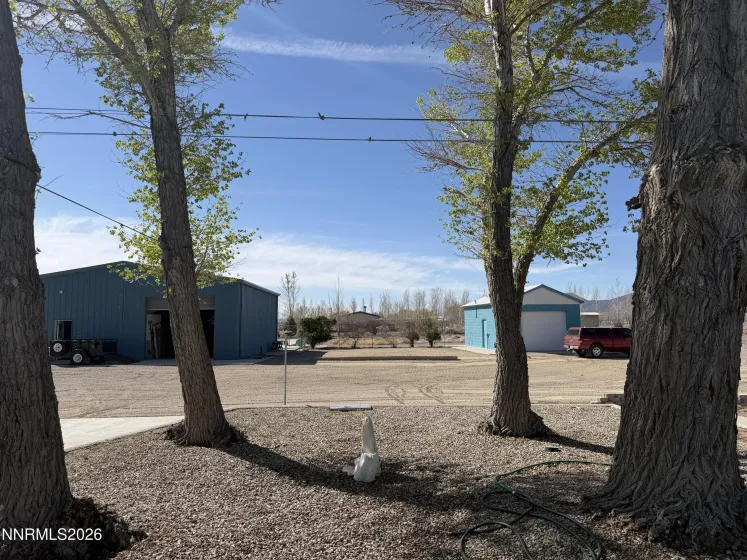 100 Larson, Round Mountain, Nevada 89045, 2 Bedrooms Bedrooms, ,2 BathroomsBathrooms,Residential,Residential,Larson,260003604