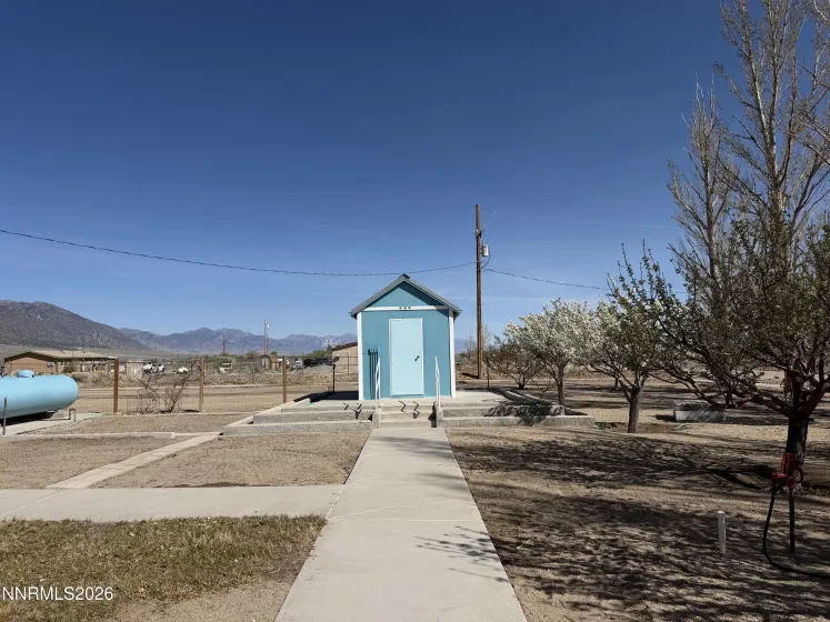 100 Larson, Round Mountain, Nevada 89045, 2 Bedrooms Bedrooms, ,2 BathroomsBathrooms,Residential,Residential,Larson,260003604