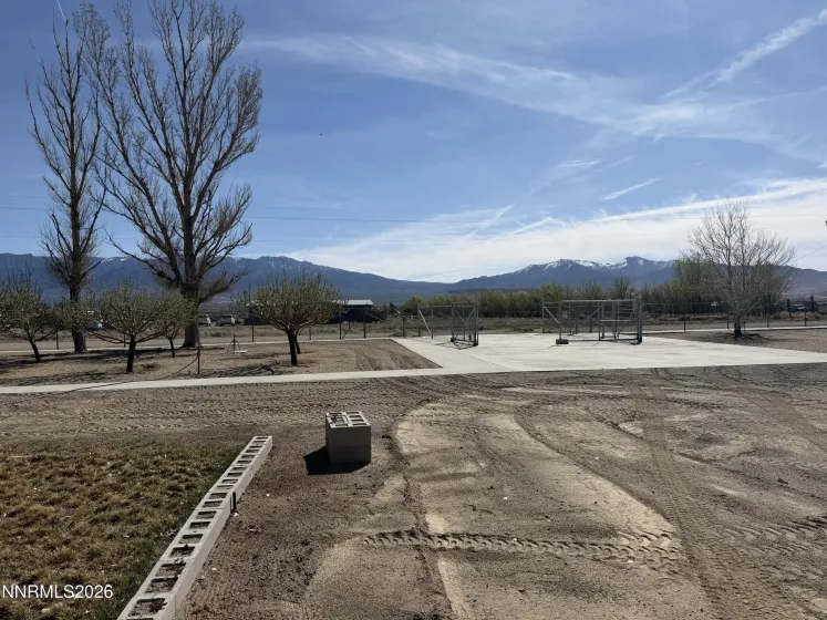 100 Larson, Round Mountain, Nevada 89045, 2 Bedrooms Bedrooms, ,2 BathroomsBathrooms,Residential,Residential,Larson,260003604