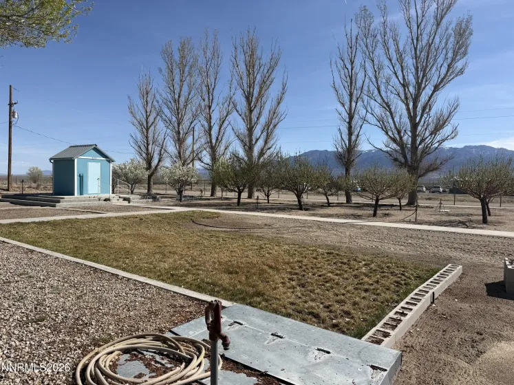 100 Larson, Round Mountain, Nevada 89045, 2 Bedrooms Bedrooms, ,2 BathroomsBathrooms,Residential,Residential,Larson,260003604