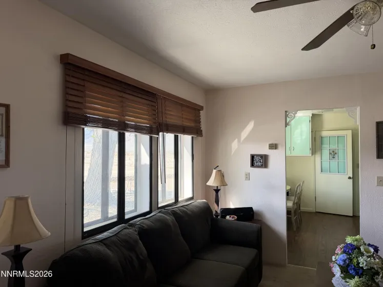 100 Larson, Round Mountain, Nevada 89045, 2 Bedrooms Bedrooms, ,2 BathroomsBathrooms,Residential,Residential,Larson,260003604