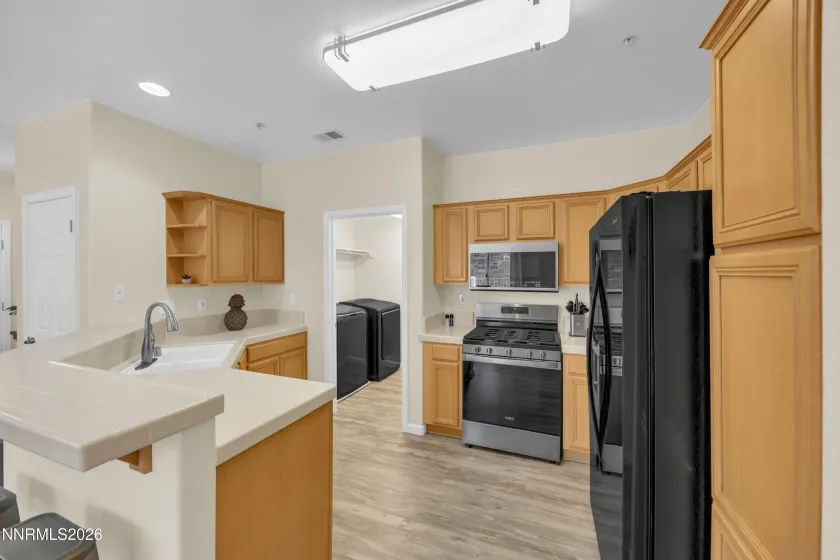 6100 Ingleston, Sparks, Nevada 89436, 2 Bedrooms Bedrooms, ,2 BathroomsBathrooms,Residential,Residential,Ingleston,260003605