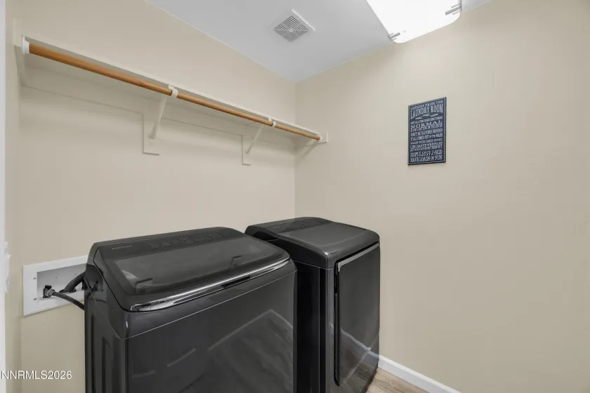 6100 Ingleston, Sparks, Nevada 89436, 2 Bedrooms Bedrooms, ,2 BathroomsBathrooms,Residential,Residential,Ingleston,260003605