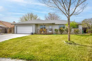 521 Meadow Glen, Fallon, Nevada 89406, 3 Bedrooms Bedrooms, ,2 BathroomsBathrooms,Residential,Residential,Meadow Glen,260003608 521 Meadow Glen, Fallon, Nevada 89406, 3 Bedrooms Bedrooms, ,2 BathroomsBathrooms,Residential,Residential,Meadow Glen,260003608