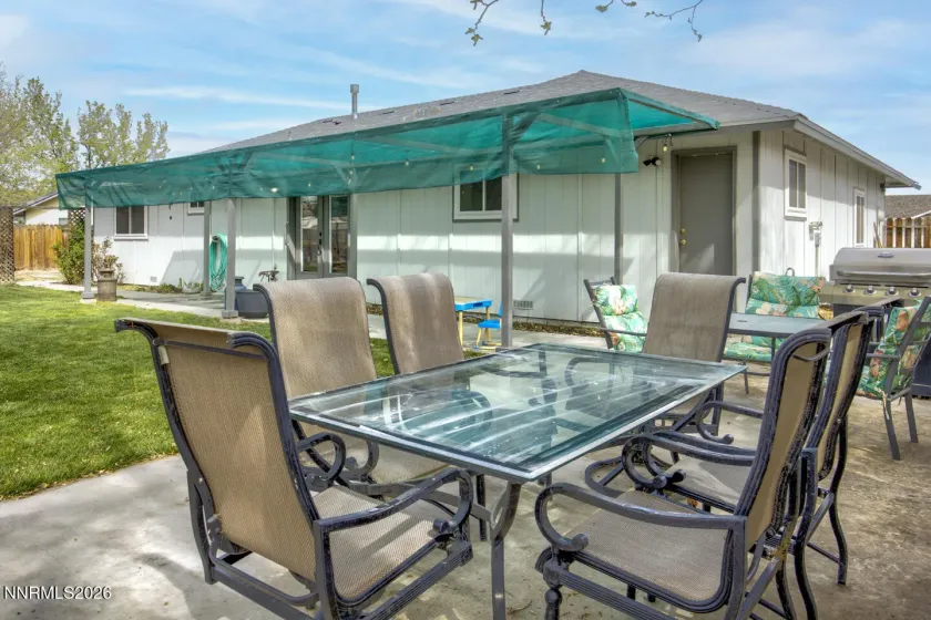 521 Meadow Glen, Fallon, Nevada 89406, 3 Bedrooms Bedrooms, ,2 BathroomsBathrooms,Residential,Residential,Meadow Glen,260003608