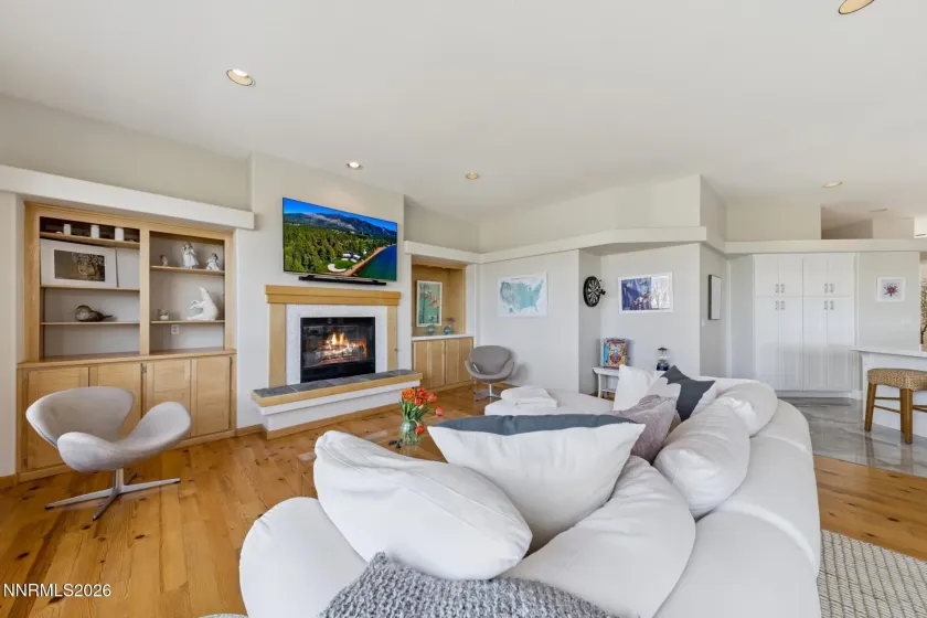 1608 Valley, Gardnerville, Nevada 89410, 4 Bedrooms Bedrooms, ,3 BathroomsBathrooms,Residential,Residential,Valley,260003609