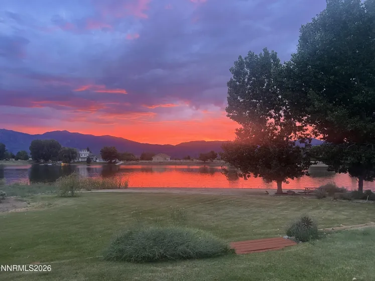 1608 Valley, Gardnerville, Nevada 89410, 4 Bedrooms Bedrooms, ,3 BathroomsBathrooms,Residential,Residential,Valley,260003609