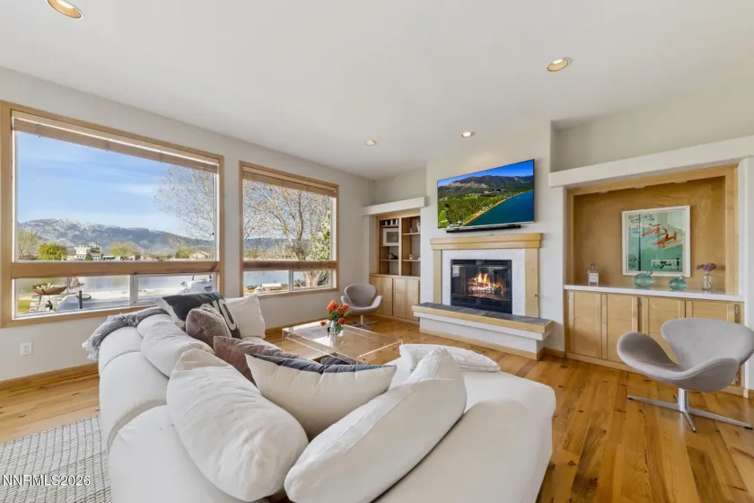 1608 Valley, Gardnerville, Nevada 89410, 4 Bedrooms Bedrooms, ,3 BathroomsBathrooms,Residential,Residential,Valley,260003609