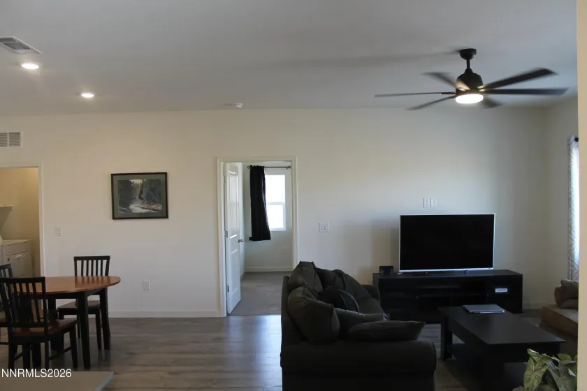 2560 Emerson, Fernley, Nevada 89408, 3 Bedrooms Bedrooms, ,2 BathroomsBathrooms,Residential,Residential,Emerson,260003611