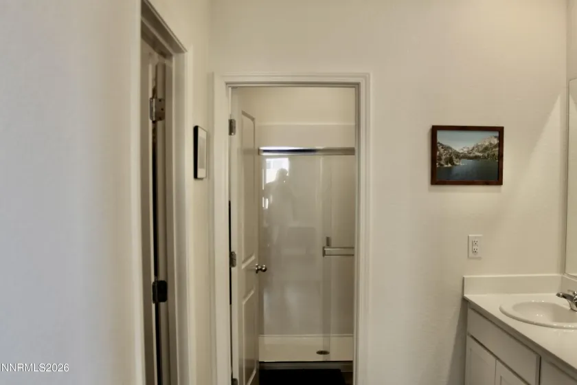 2560 Emerson, Fernley, Nevada 89408, 3 Bedrooms Bedrooms, ,2 BathroomsBathrooms,Residential,Residential,Emerson,260003611