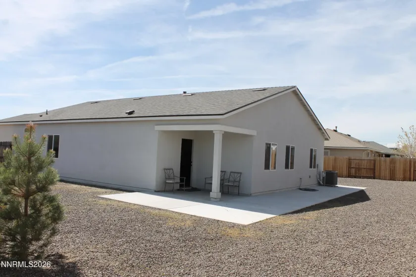 2560 Emerson, Fernley, Nevada 89408, 3 Bedrooms Bedrooms, ,2 BathroomsBathrooms,Residential,Residential,Emerson,260003611