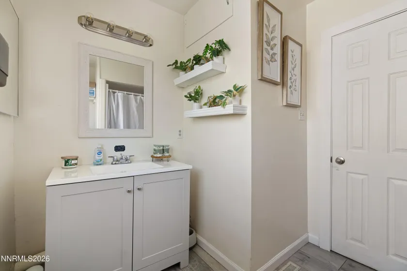 3597 Green Acre, Carson City, Nevada 89705, 2 Bedrooms Bedrooms, ,1 BathroomBathrooms,Residential,Residential,Green Acre,260003613