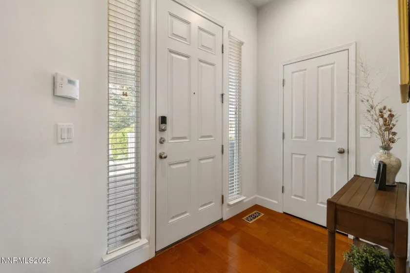 1239 Turnberry, Sparks, Nevada 89436, 3 Bedrooms Bedrooms, ,2 BathroomsBathrooms,Residential,Residential,Turnberry,260003618