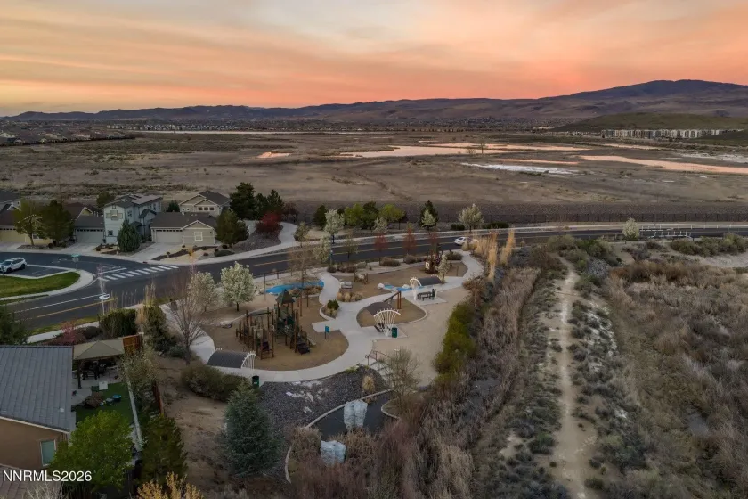 1239 Turnberry, Sparks, Nevada 89436, 3 Bedrooms Bedrooms, ,2 BathroomsBathrooms,Residential,Residential,Turnberry,260003618