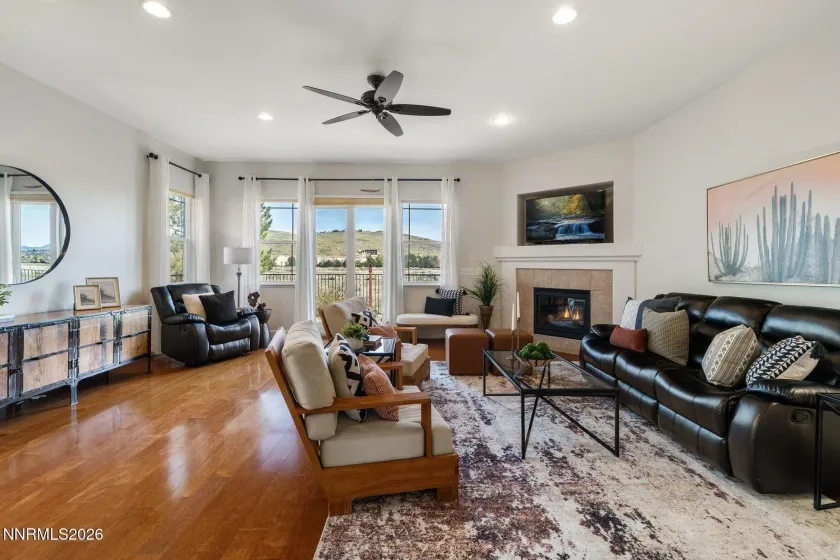 1239 Turnberry, Sparks, Nevada 89436, 3 Bedrooms Bedrooms, ,2 BathroomsBathrooms,Residential,Residential,Turnberry,260003618