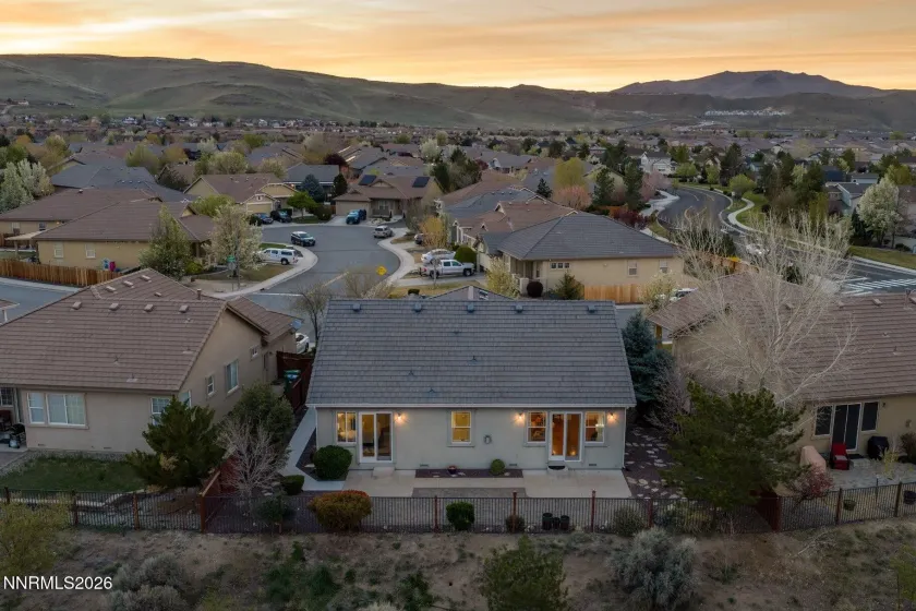 1239 Turnberry, Sparks, Nevada 89436, 3 Bedrooms Bedrooms, ,2 BathroomsBathrooms,Residential,Residential,Turnberry,260003618