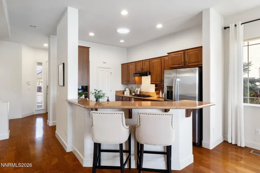 1239 Turnberry, Sparks, Nevada 89436, 3 Bedrooms Bedrooms, ,2 BathroomsBathrooms,Residential,Residential,Turnberry,260003618