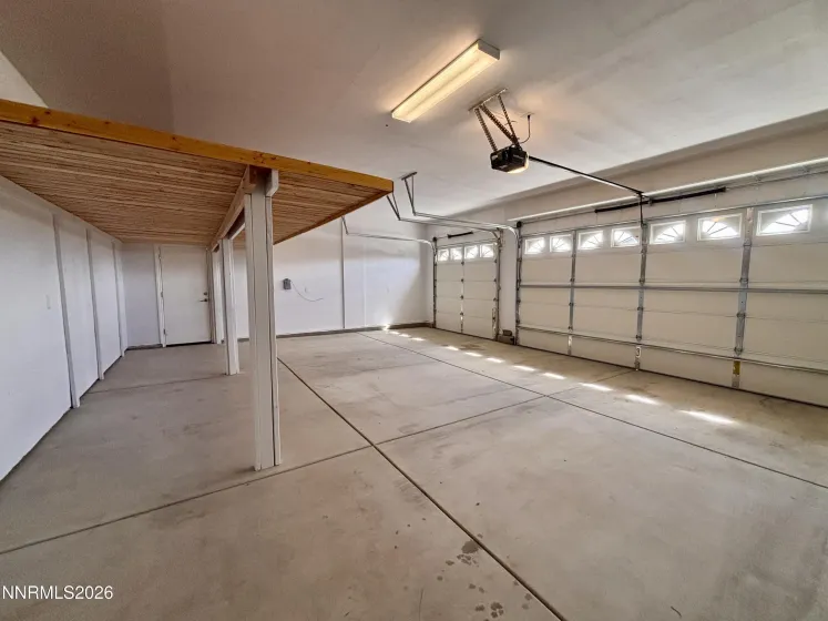 18715 Brady Ridge, Reno, Nevada 89508, 3 Bedrooms Bedrooms, ,2 BathroomsBathrooms,Residential,Residential,Brady Ridge,260003623