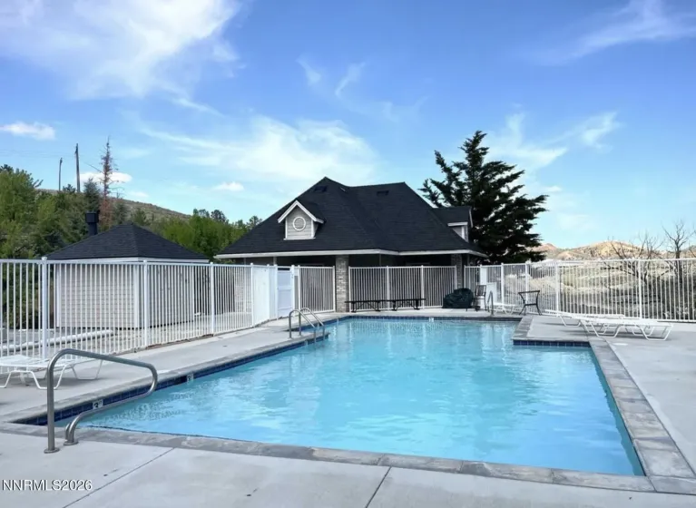 200 Talus, Reno, Nevada 89503, 3 Bedrooms Bedrooms, ,3 BathroomsBathrooms,Residential,Residential,Talus,260003625