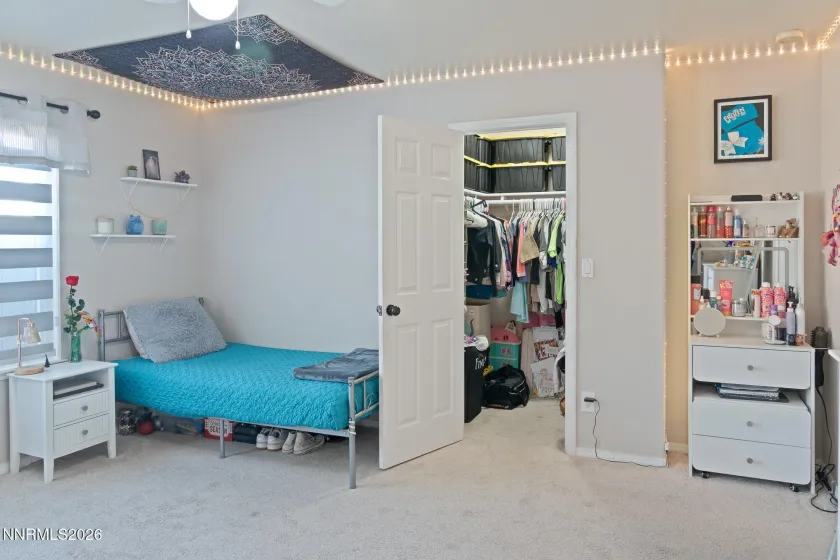 929 Emu, Sparks, Nevada 89441, 4 Bedrooms Bedrooms, ,3 BathroomsBathrooms,Residential,Residential,Emu,260003627