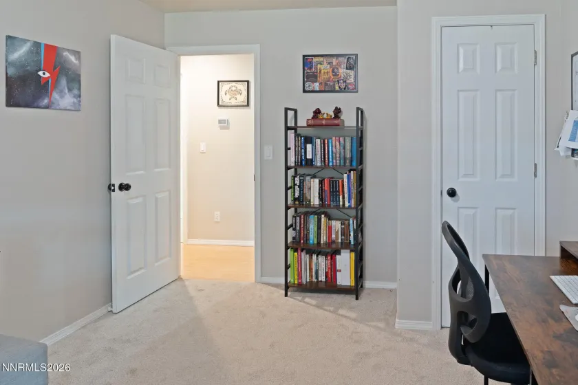 929 Emu, Sparks, Nevada 89441, 4 Bedrooms Bedrooms, ,3 BathroomsBathrooms,Residential,Residential,Emu,260003627