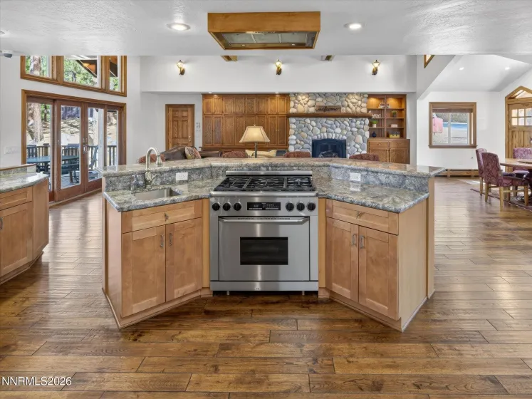 437 Panorama, Stateline, Nevada 89449, 5 Bedrooms Bedrooms, ,5 BathroomsBathrooms,Residential,Residential,Panorama,260003629