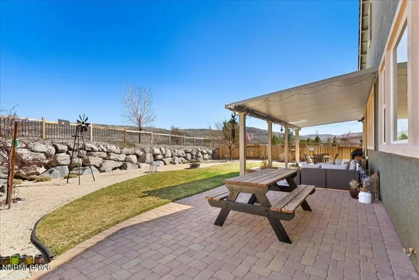 6658 Voyage, Sparks, Nevada 89436, 3 Bedrooms Bedrooms, ,3 BathroomsBathrooms,Residential,Residential,Voyage,260003631