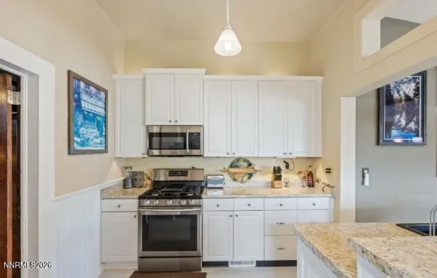 2640 Emily, Reno, Nevada 89503, 4 Bedrooms Bedrooms, ,4 BathroomsBathrooms,Residential,Residential,Emily,260003634