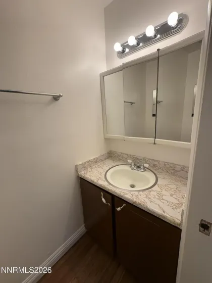 299 Smithridge, Reno, Nevada 89502, 3 Bedrooms Bedrooms, ,2 BathroomsBathrooms,Residential,Residential,Smithridge,260003635