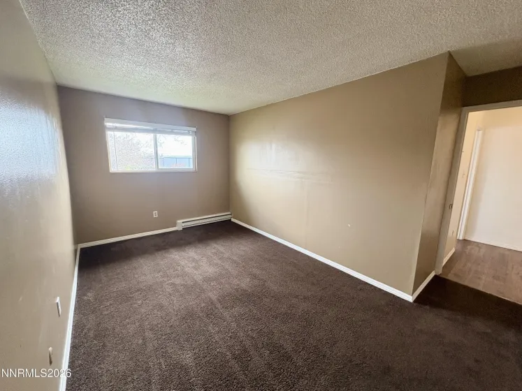 299 Smithridge, Reno, Nevada 89502, 3 Bedrooms Bedrooms, ,2 BathroomsBathrooms,Residential,Residential,Smithridge,260003635