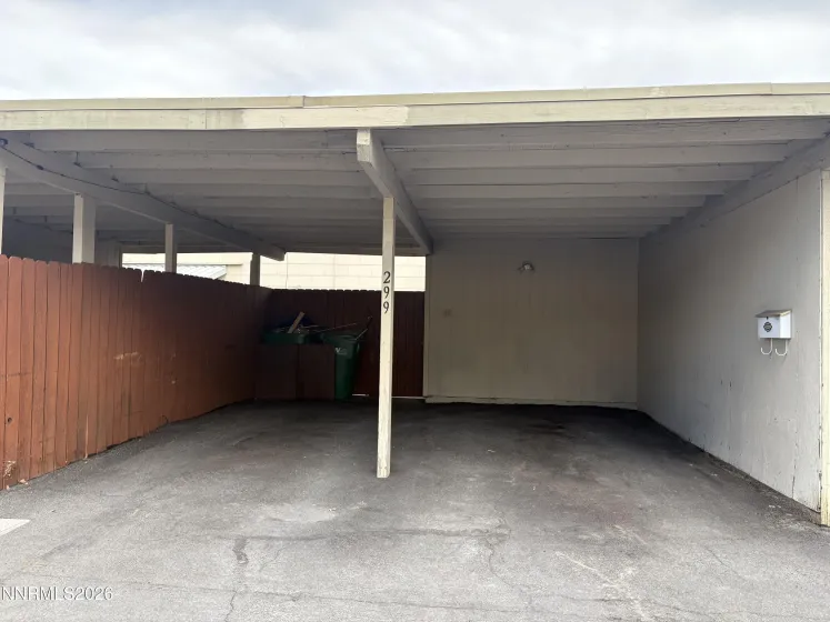 299 Smithridge, Reno, Nevada 89502, 3 Bedrooms Bedrooms, ,2 BathroomsBathrooms,Residential,Residential,Smithridge,260003635