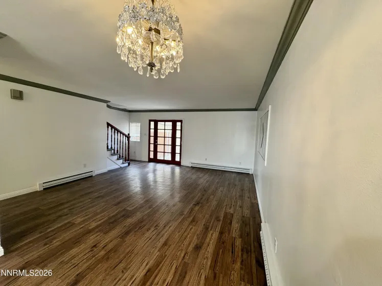 299 Smithridge, Reno, Nevada 89502, 3 Bedrooms Bedrooms, ,2 BathroomsBathrooms,Residential,Residential,Smithridge,260003635