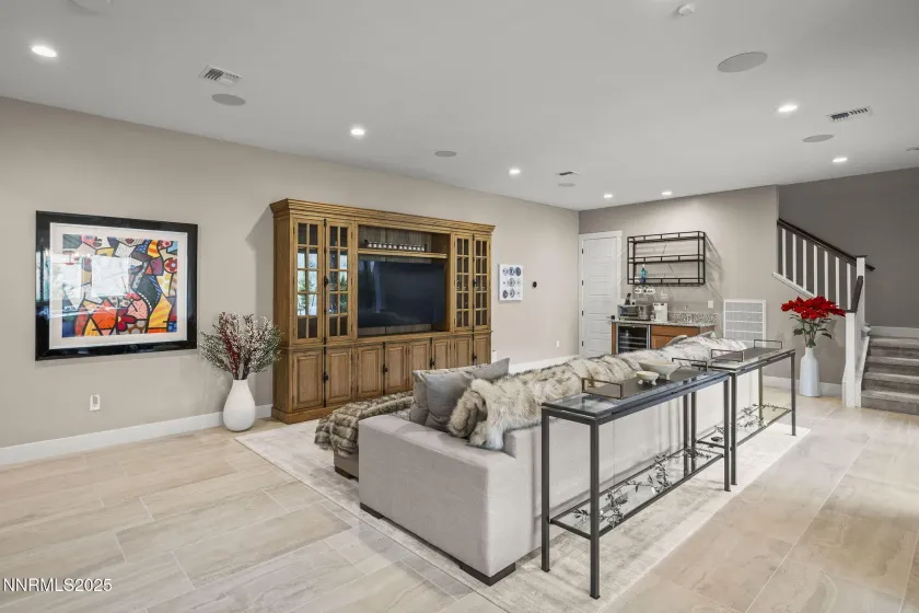 9129 Wild Skies, Reno, Nevada 89523, 4 Bedrooms Bedrooms, ,5 BathroomsBathrooms,Residential,Residential,Wild Skies,260003640