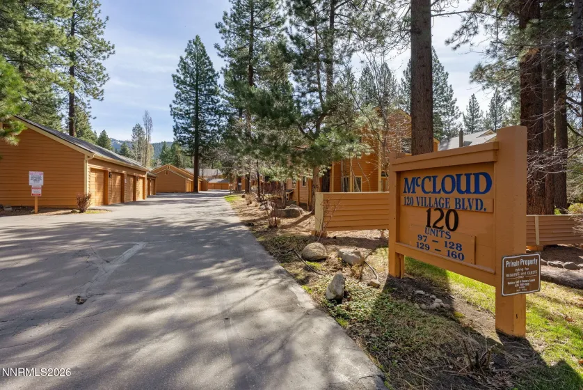 120 Village, Incline Village, Nevada 89451, 2 Bedrooms Bedrooms, ,2 BathroomsBathrooms,Residential,Residential,Village,260003641
