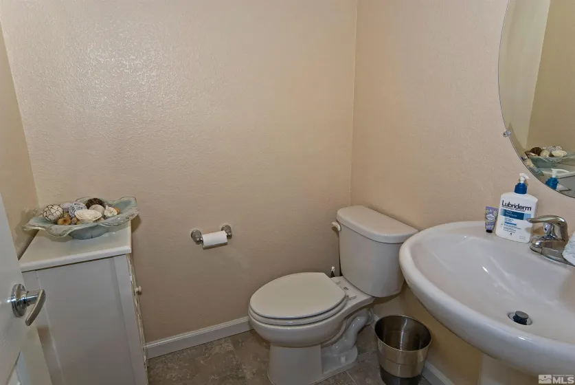 3006 Sterling Ridge, Sparks, Nevada 89431, 2 Bedrooms Bedrooms, ,3 BathroomsBathrooms,Residential,Residential,Sterling Ridge,260003643