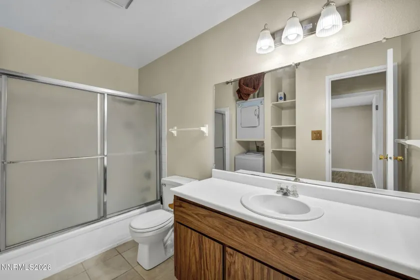 1551 Delucchi, Reno, Nevada 89502, 2 Bedrooms Bedrooms, ,1 BathroomBathrooms,Residential,Residential,Delucchi,260003644